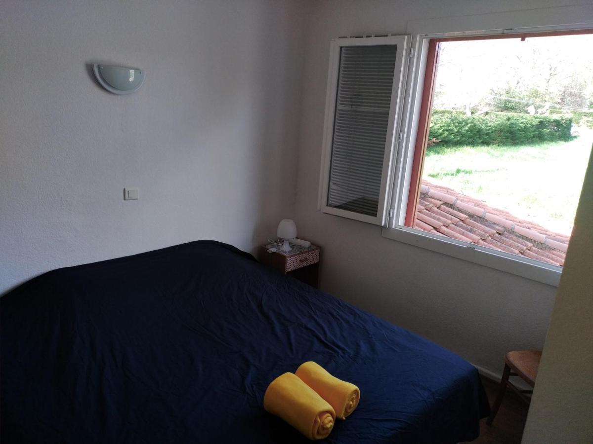 Studio Tout Confort A 300 M Des Thermes Cazaubon Zimmer foto